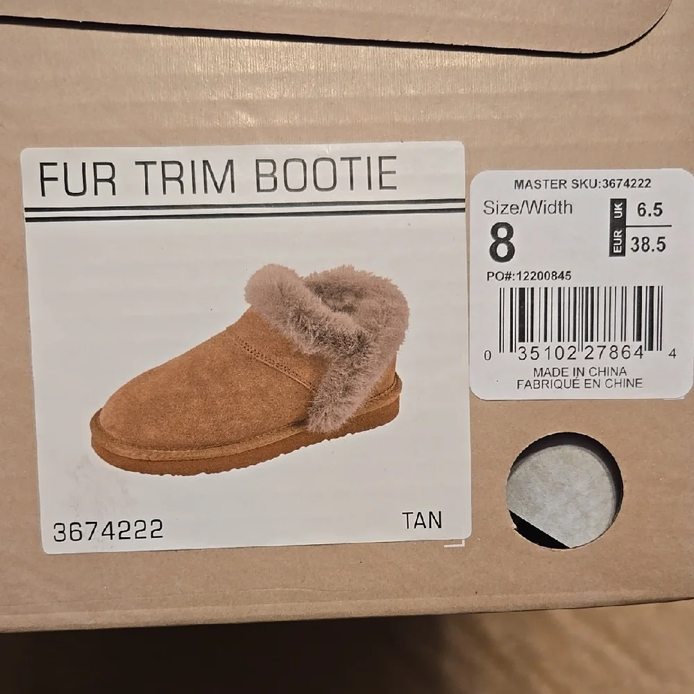 Feels like UGGs! - Tan Fur Trim Booties - Picture 3 of 7